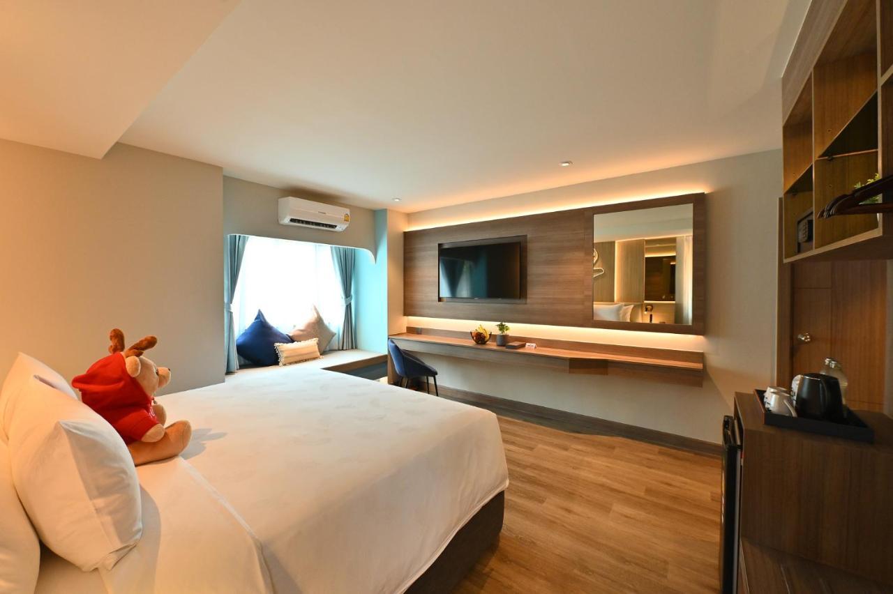 Отель Moose Nimman 4*